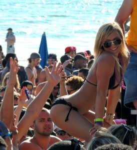 Ostrov Pag: pláž Zrće jako chorvatská Ibiza